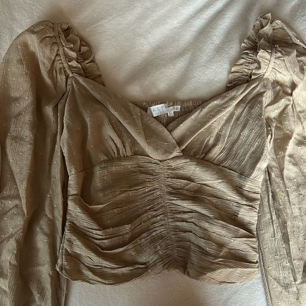 ASTR the label nude blouse